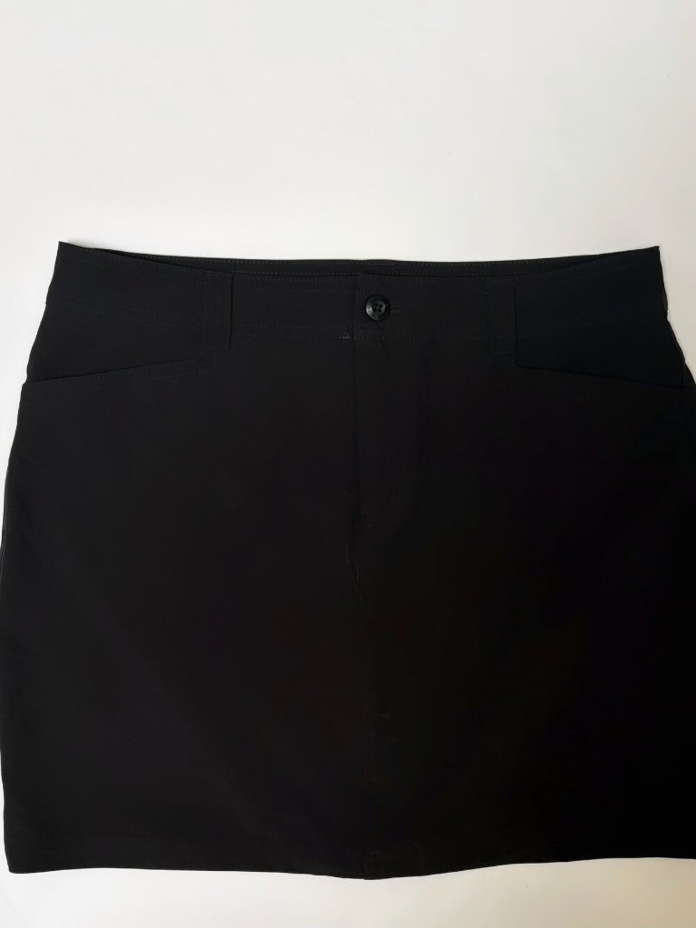 Eddie Bauer Women's 10 Black Skort Stretch Hiking Golf Travel Skirt Pockets